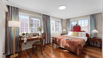 4 bedrooms, free WiFi