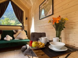 Living area - The Alpine Experience 1 by Tiny Away (Zell-Freibach)