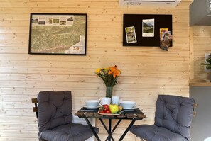 Dining - The Alpine Experience 1 by Tiny Away (Zell-Freibach)