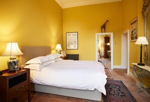 3 bedrooms, iron/ironing board, internet, bed sheets - Garden House - a beautiful cottage at Wolterton Park sleeping 6 guests (Wolterton)