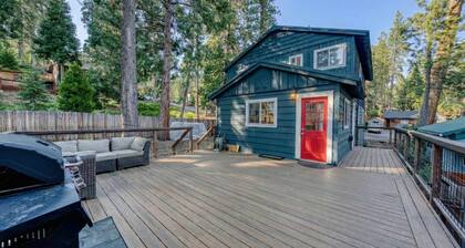 Tahoe City Gem | Pet-Friendly Yard + Walk to Beach