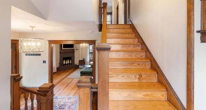 Historic Queen Anne Family Home w Modern Comforts