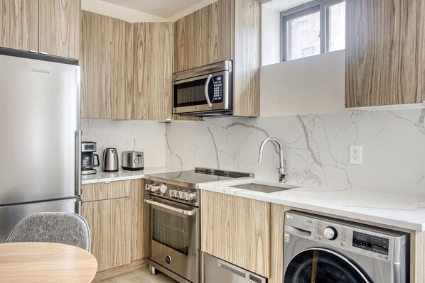 Fridge, microwave, oven, dishwasher