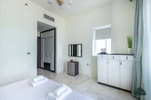 1 bedroom, desk, iron/ironing board, WiFi