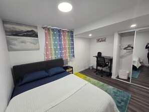 1 bedroom, desk, iron/ironing board, free WiFi