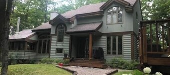 Beautiful cozy house in Chelsea - w 3 bedrooms 

Enjoy, relax at Champêtre house