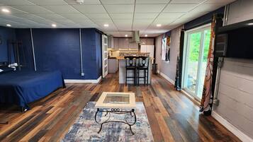 1 chambre, fer et planche à repasser, Wi-Fi, draps fournis