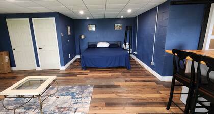 Morabeza: A Tropical Seneca Haven