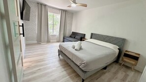 3 chambres, bureau, fer et planche à repasser, Wi-Fi gratuit