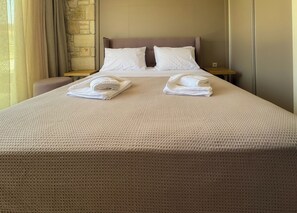 Arbejdsområde til bærbare computere, lydisolering, strygejern/strygebræt