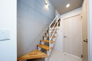 Apartment, Non Smoking (402) | Free WiFi