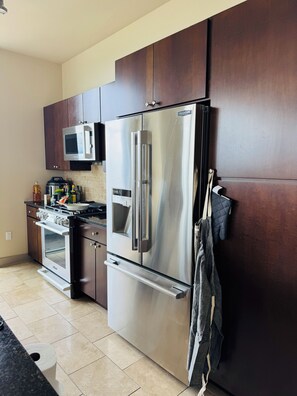 Microwave, oven, dishwasher