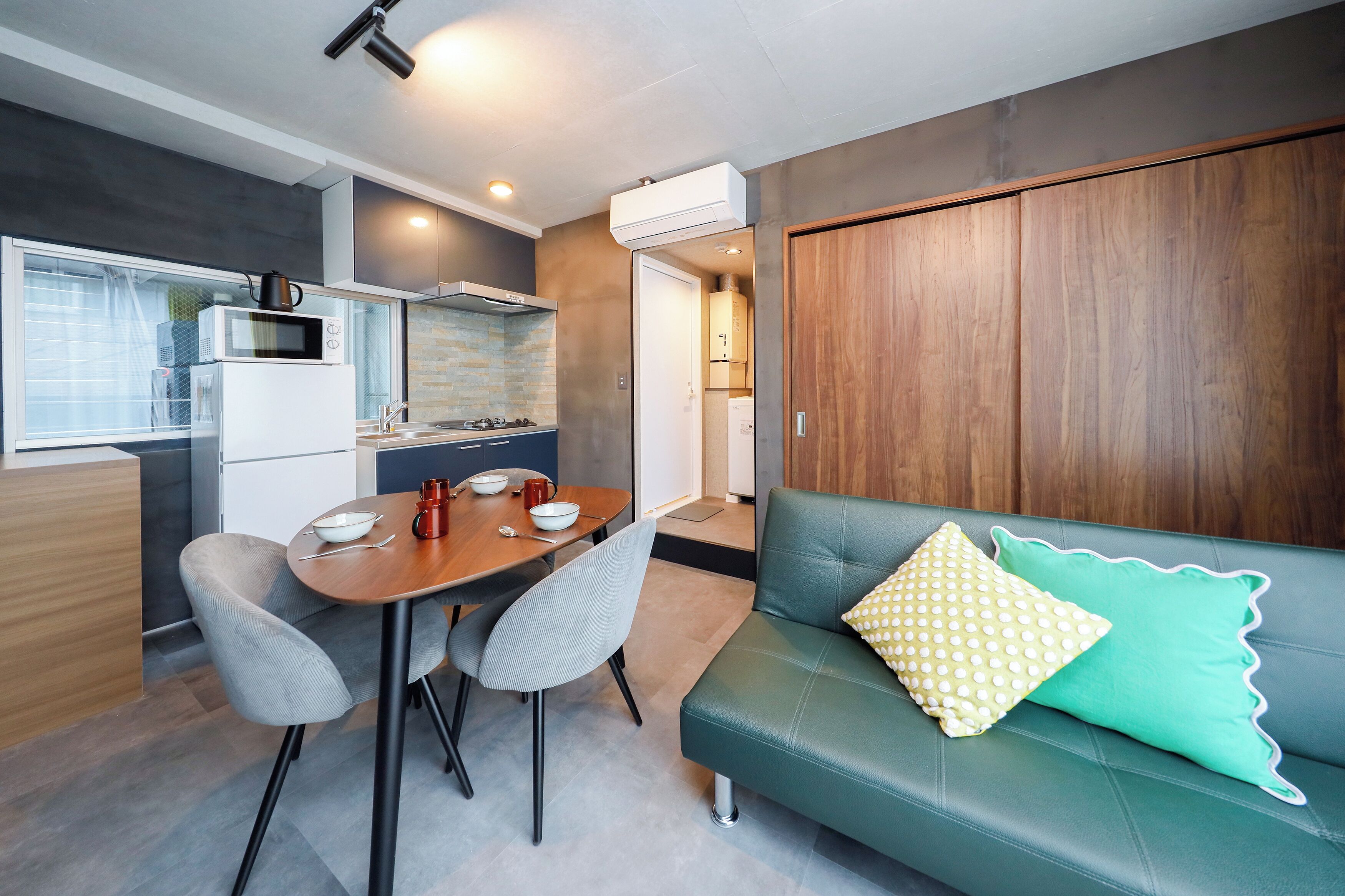 A(3p), Non Smoking | Living area