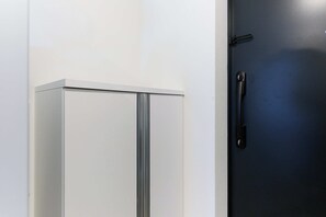 Free WiFi - Bellie Sangenjaya by Tranova (Tokyo)