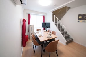 B(6p), Non Smoking | Living area - Yamamoto Building by Tranova (Tokyo)