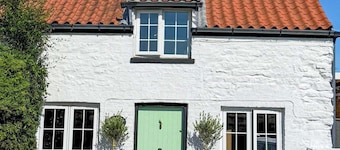 2 bedroom accommodation in Flamborough