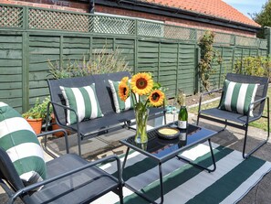Terrace/patio - 2 bedroom accommodation in Flamborough (Flamborough)