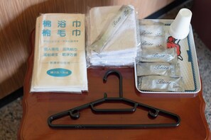 Bathroom amenities