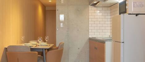 อพาร์ทเมนท์, ปลอดบุหรี่ (502, 3 people) | Wi-Fi ฟรี