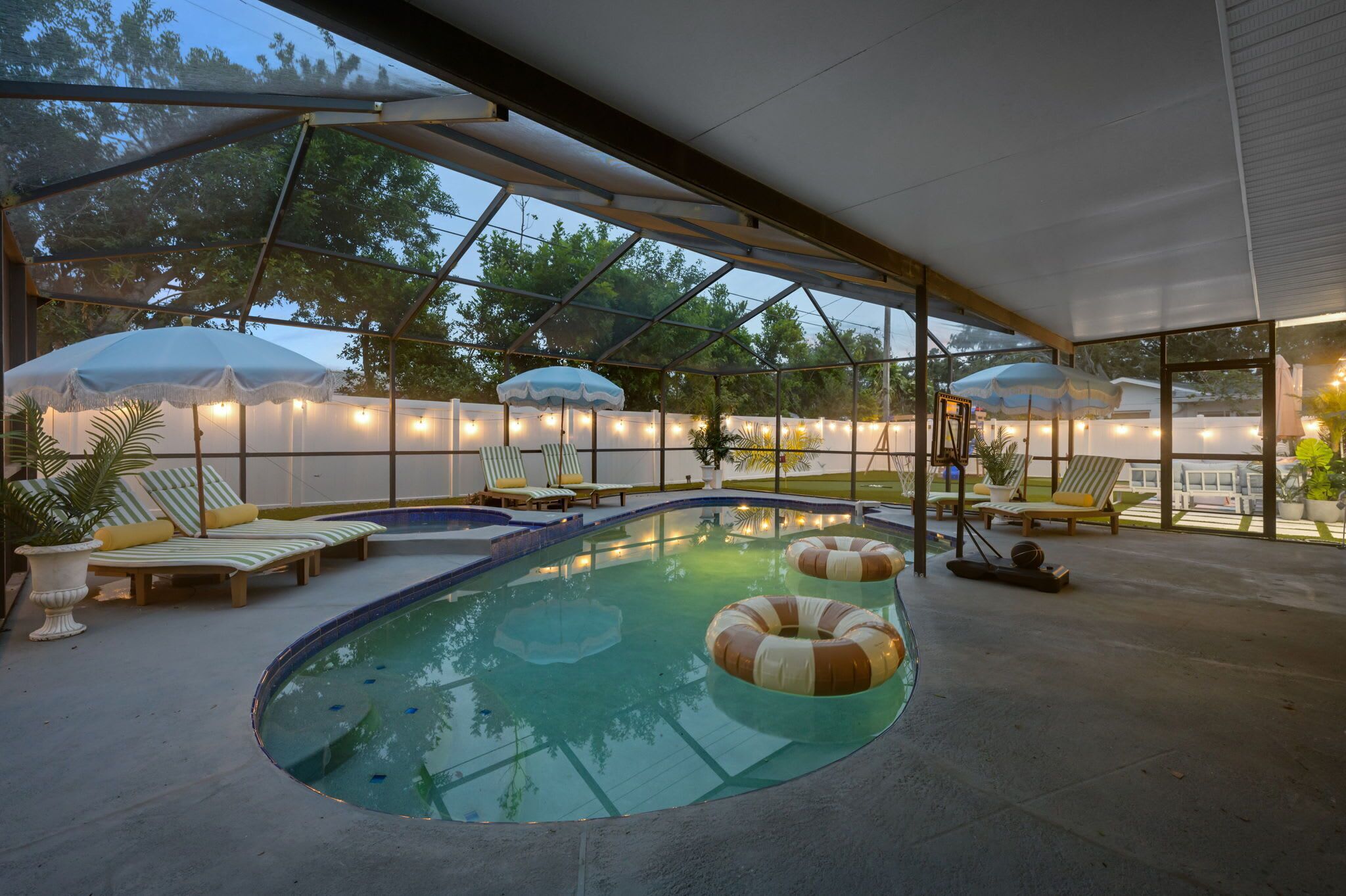 Pool