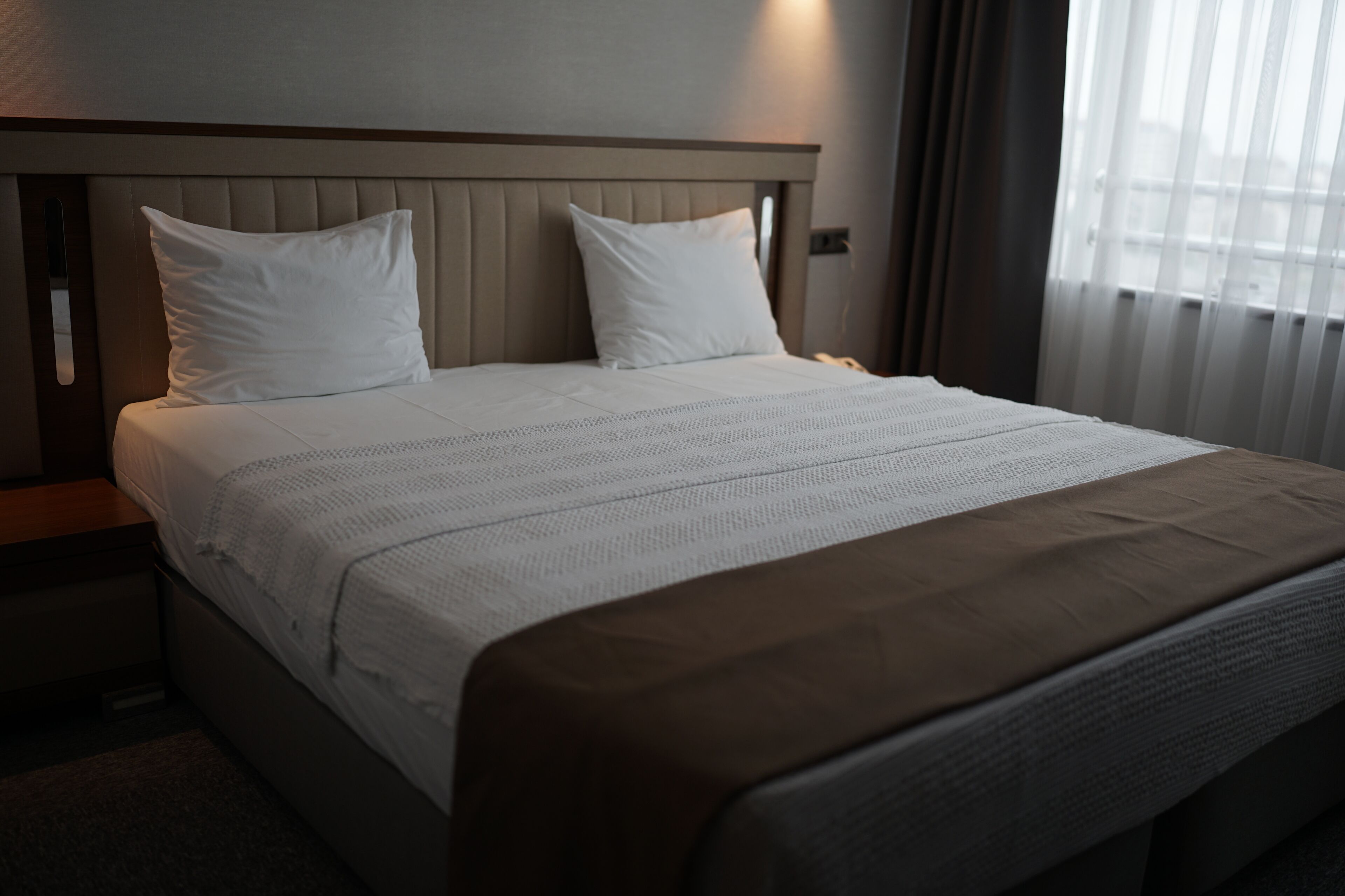 Dobbeltrom, sjøutsikt | Skrivebord, strykejern/-brett og wi-fi (inkludert)