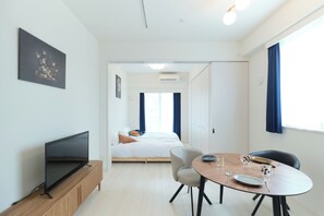 Flat-screen TV - Cure Skytree by Tranova (Tokyo)