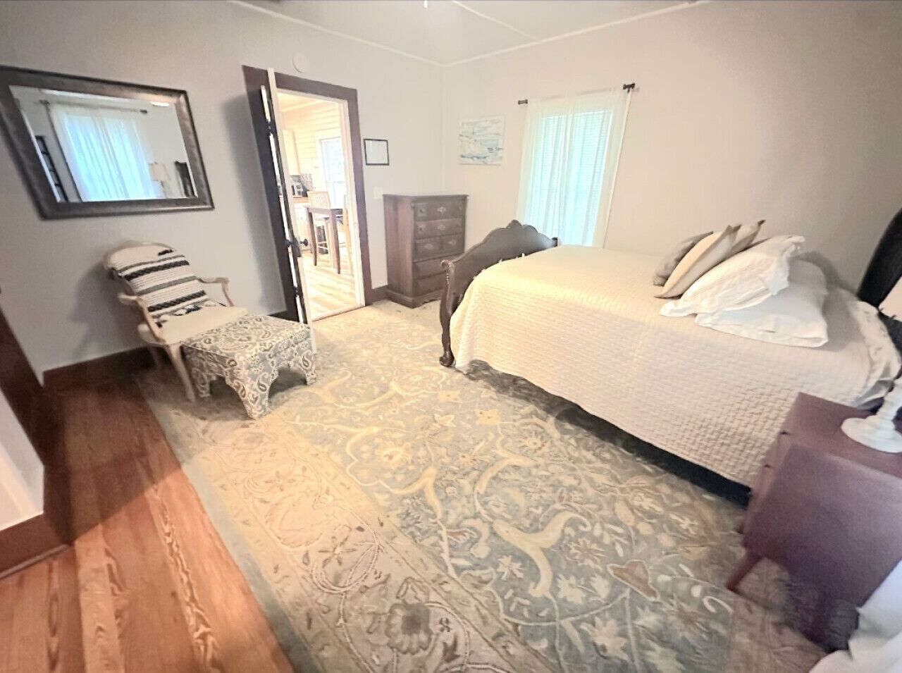 3 chambres, fer et planche à repasser, Wi-Fi gratuit, draps fournis