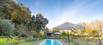 Tree Retreat Bungalow | Private Garden & Pool