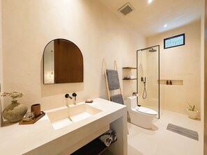 Villa, 2 Bedrooms, Balcony | Bathroom