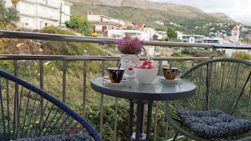 Appartement (Two Bedroom Apartment with Terrace) | Terras