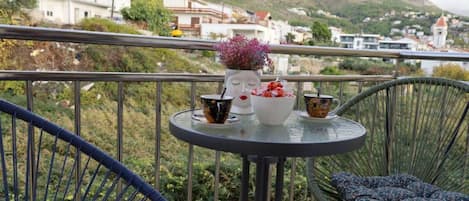 Appartement (Two Bedroom Apartment with Terrace) | Terrasse/Patio