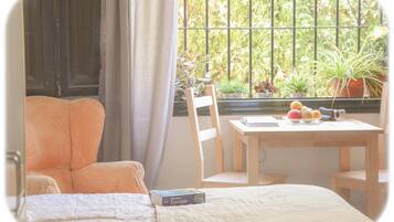 Fer et planche à repasser, Wi-Fi, draps fournis