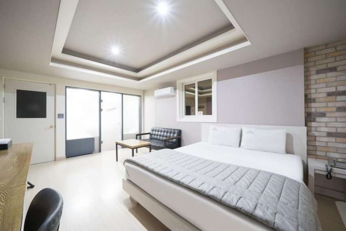 免費 Wi-Fi、床單