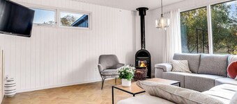 6 Person Holiday Home in Vaeggerlose