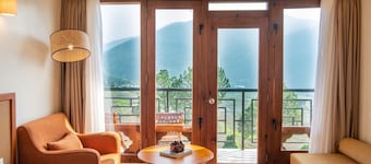 Lobesa Boutique Hotel