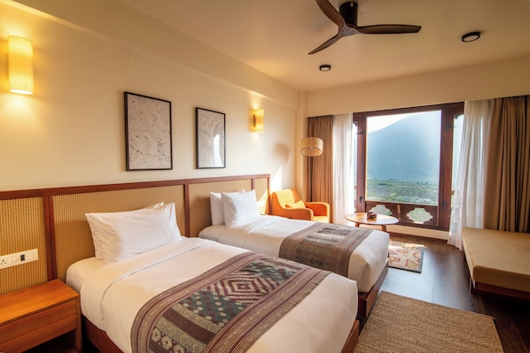 Premium bedding, minibar, in-room safe, blackout drapes
