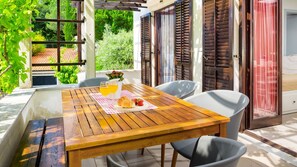 Outdoor dining - Villa Imortele aria with pool by Villas Guide (Cres)