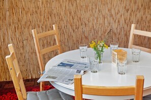 تناول الطعام