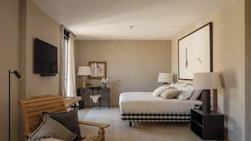 Studiosuite – junior | Safe på rommet, skrivebord, wi-fi (inkludert) og sengetøy