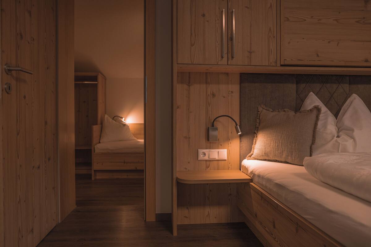 Comfort Quadruple Room, Balcony | Free WiFi