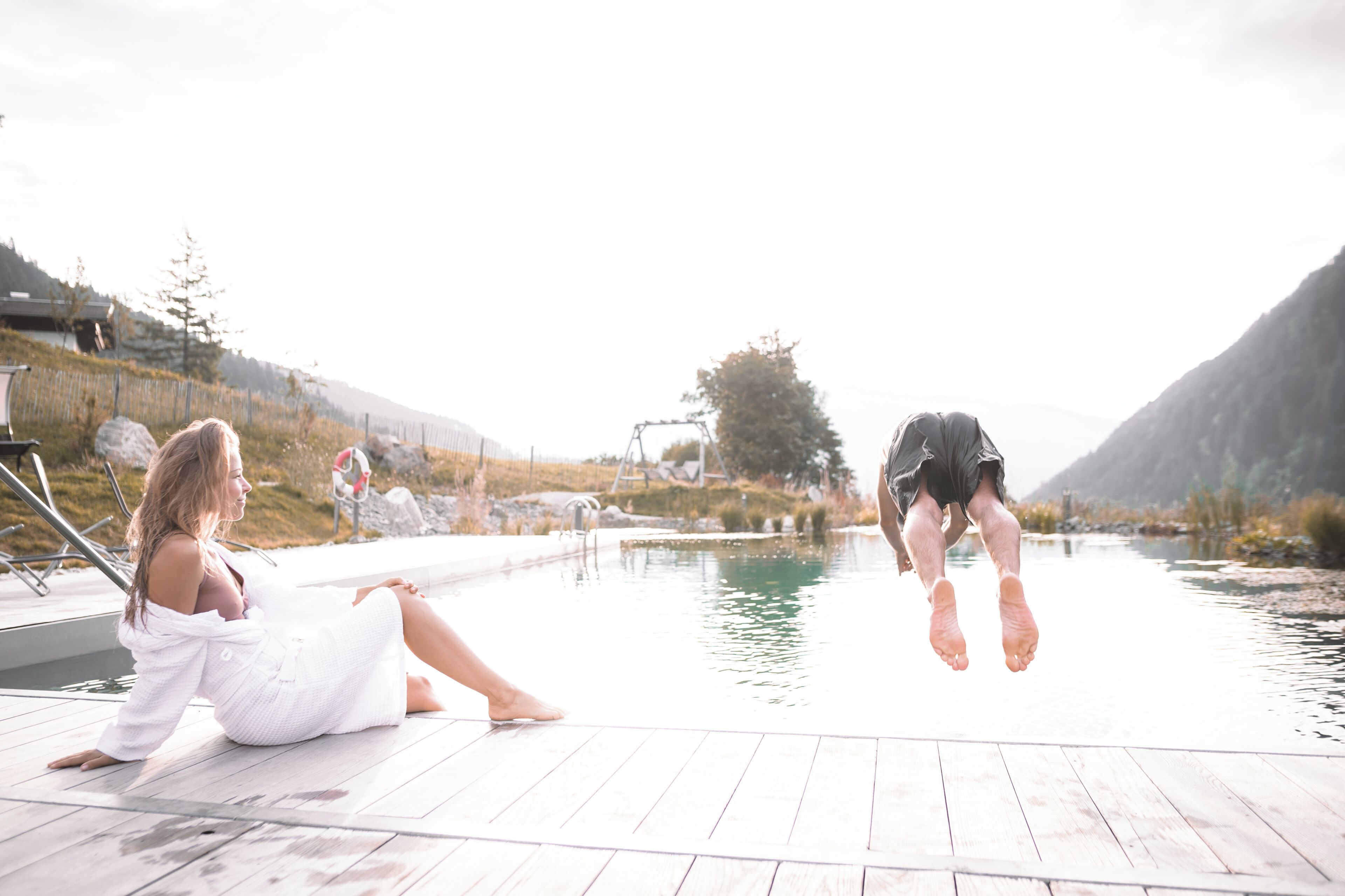 Seasonal outdoor pool, pool umbrellas, sun loungers