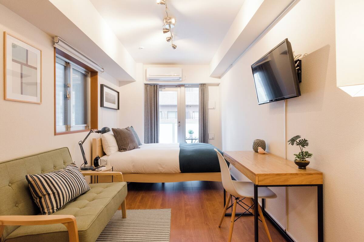 Double Room, Non Smoking, Kitchenette | Desk, free WiFi