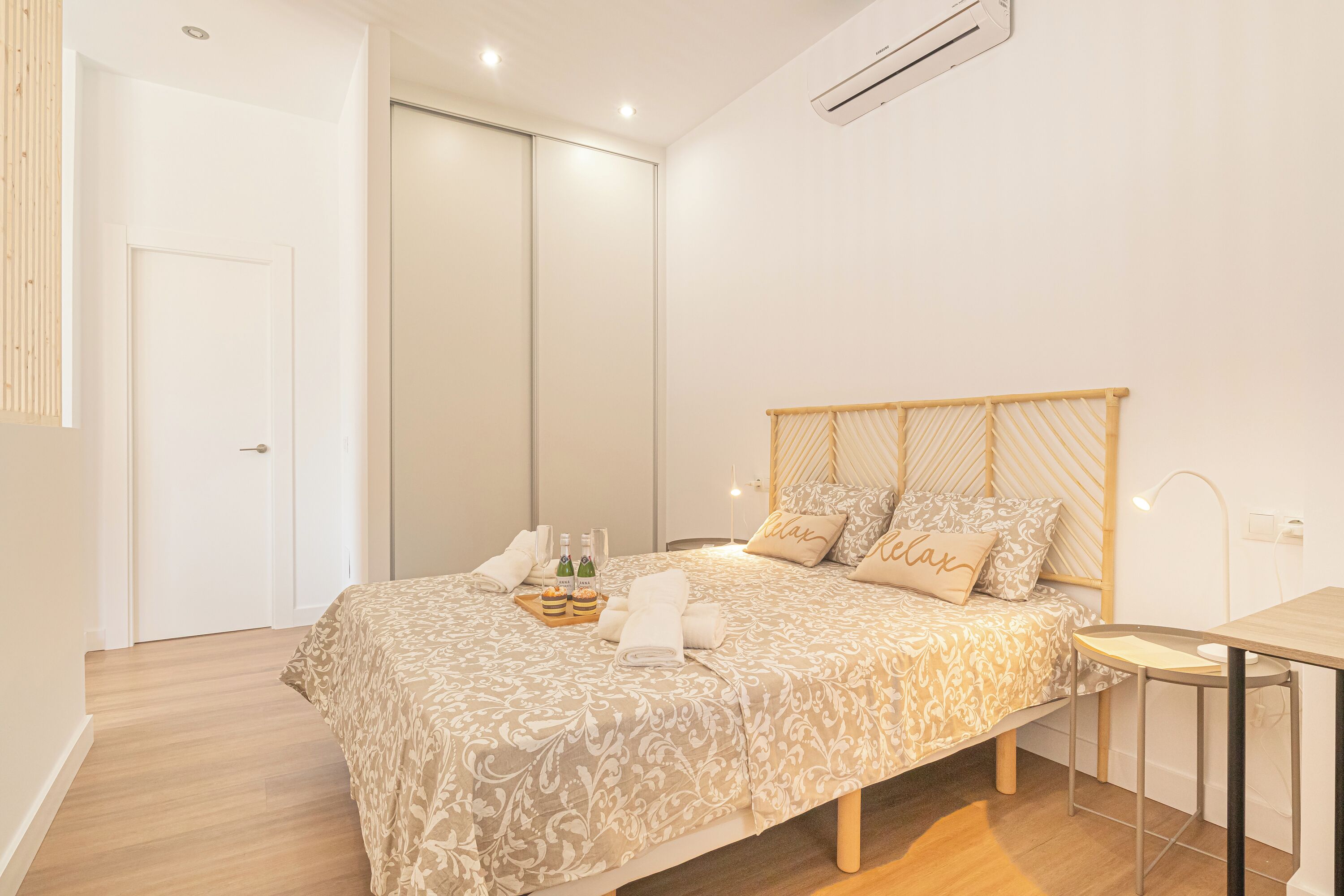 Standard Apartment, Multiple Bedrooms (Calahonda Beach A) | 1 bedroom, laptop workspace, iron/ironing board, free WiFi