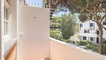 EntrĂ©e de lâhĂ©bergement