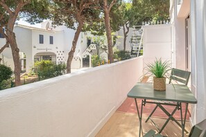 Standard Apartment, 1 Bedroom (Calahonda Beach B) | Terrace/patio - Calahonda Beach (Mijas)