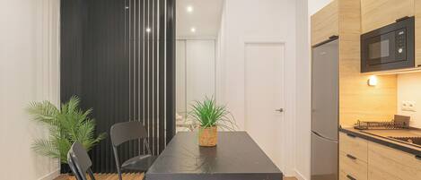 Standaard appartement, 1 slaapkamer (Calahonda Beach C) | Dineerruimte