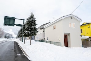 Exterior - Rocky-F (Furano)