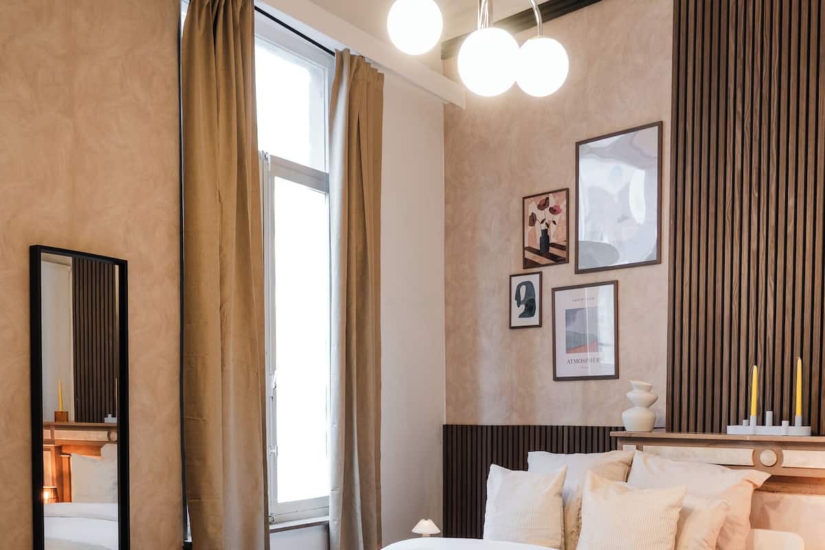 Quarto básico | Wi-Fi de cortesia