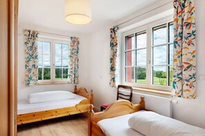 3 habitaciones y ropa de cama 