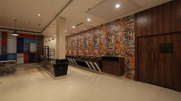 Daily buffet breakfast (INR 600 per person)